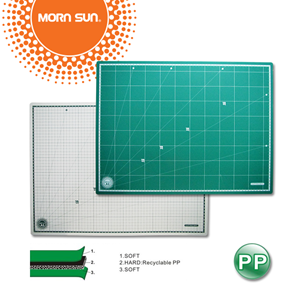 Picture of แผ่นรองตัด 45x60 cm A2  สีเขียว